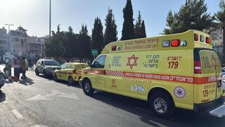 זירת תאונת הדרכים בשדרות נווה יעקב בירושלים