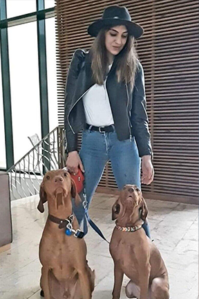 עדן זכריה ז"ל עם הכלבים