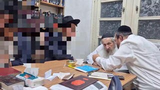 הרב לנדו מייעץ לאברך לא להתייצב לגיוס על אף שחושש ממעצר