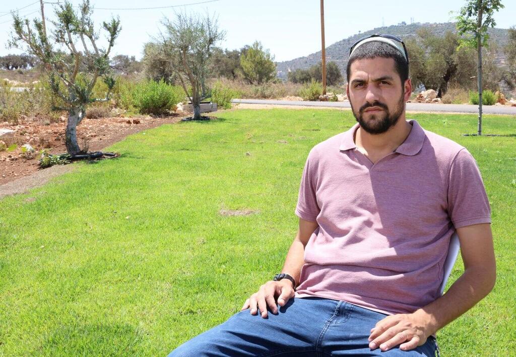 שילה ביטון, בילדותו התגורר בכרם רעים פונה משם וכעת 20 שנה אחרי חזר כלוחם לשם ברצועת עזה