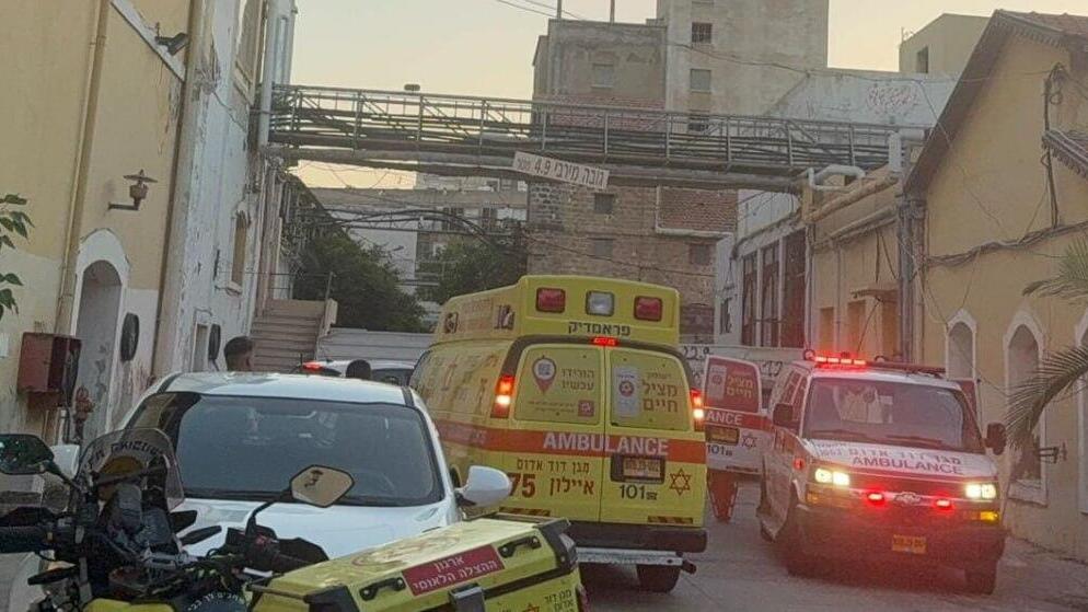 שתי נערות נפלו מבניין בראשון לציון