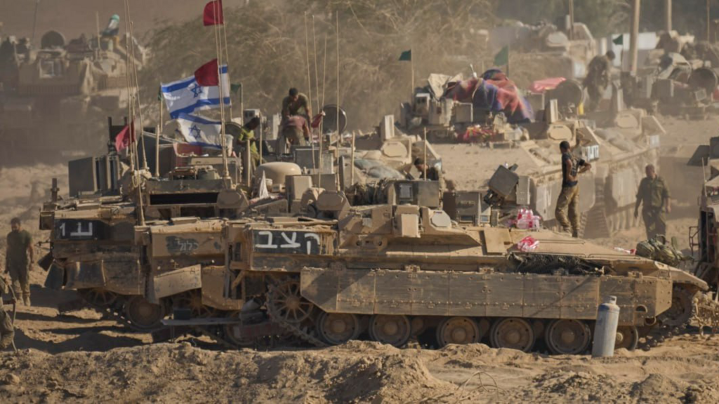 טנקים ישראליים ברצועת עזה
