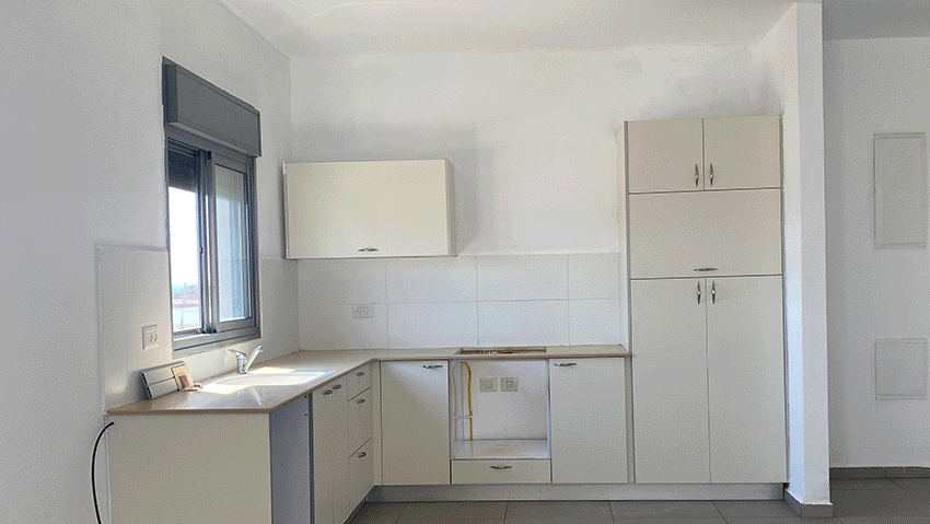 Before and after (Photo: Rinat Tal) לפני ואחרי עיצוב המטבח