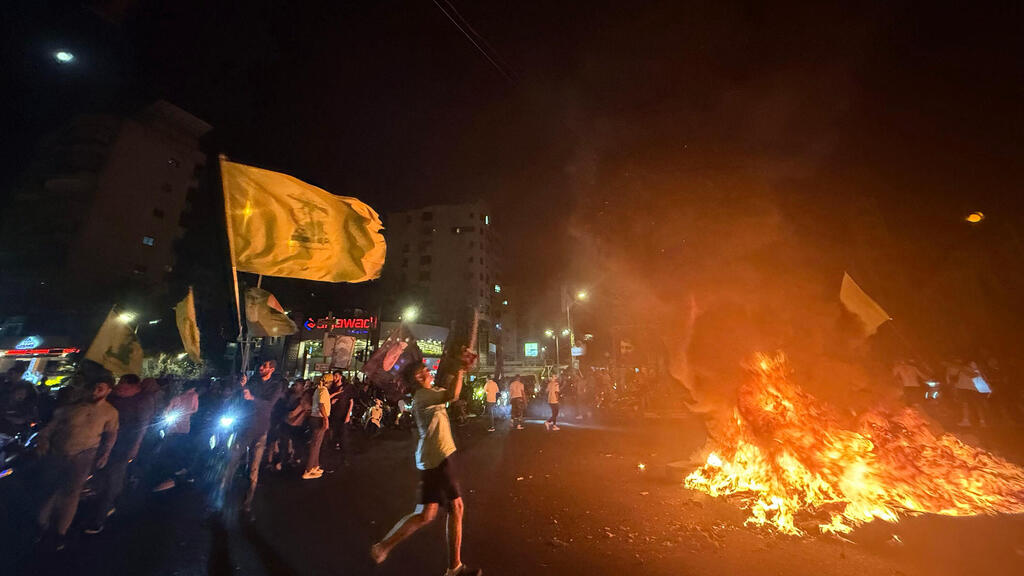 תומכי חיזבאללה מפגינים בביירות, 7.8