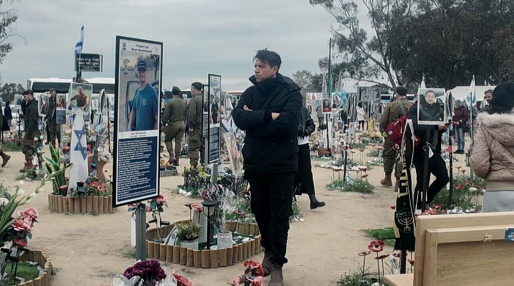 Роман Каплун на мемориале жертвам фестиваля "Нова" (Фото: частный архив) Роман Каплун на мемориале жертвам фестиваля "Нова"