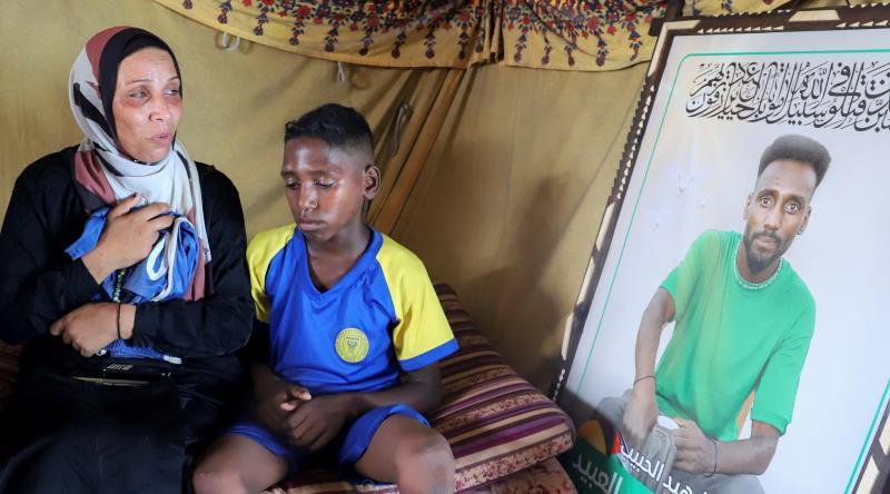 The mother of Suleiman al-Obeid, known as the Palestinian Pelé 