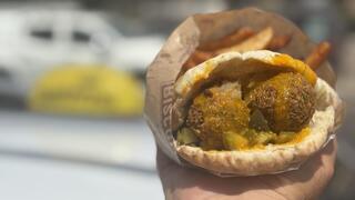 מנה מפנקת ביותר. נתי פיתה