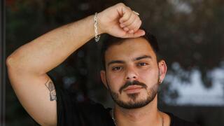 עומר ונקרט עם אימו ניבה ואביו שי 