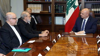 ג'וזף עאון עם עלי לריג'אני