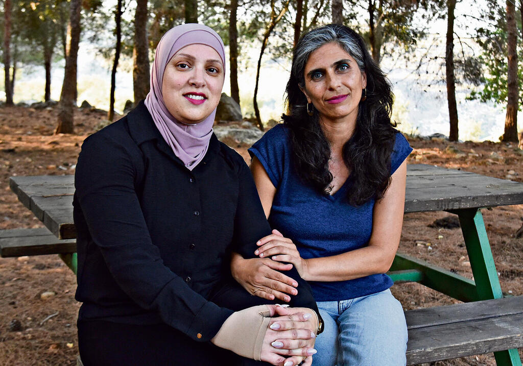 Eti and Sheherazade (Photo: Avihu Shapira) yk14473625