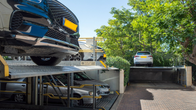 מתקני חניה חכמים