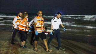 חיפושים אחר נעדר שסירתו התהפכה