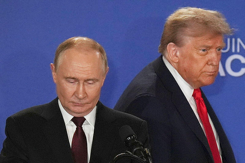 Russian President Vladimir Putin and US President Donald Trump (Photo: AFP) מסיבת העיתונאים של טראמפ ופוטין באלסקה