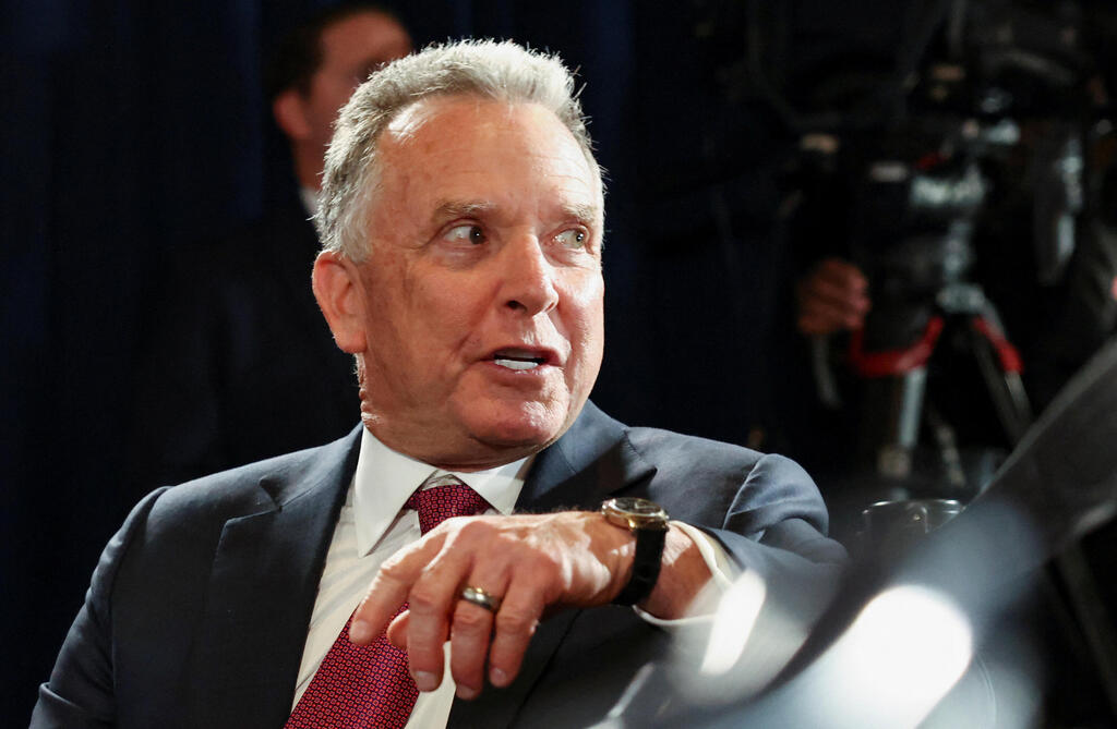 סטיב וויטקוף שליח נשיא ארה"ב ב פסגה בין טראמפ ל פוטין ב אלסקה