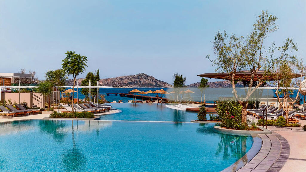 W Costa Navarino hotel yk14475033