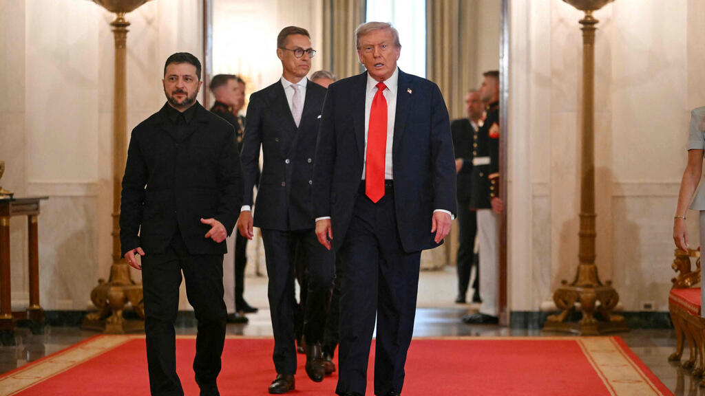 Photo: ANDREW CABALLERO-REYNOLDS / AFP פגישתם של זלנסקי וטראמפ בבית הלבן