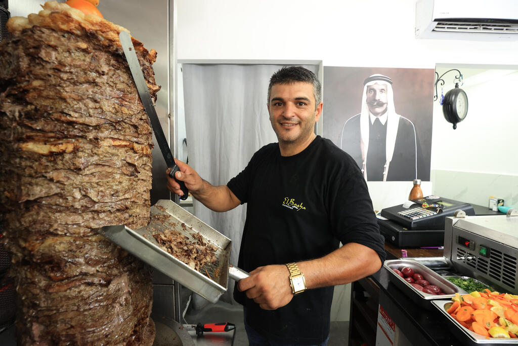 Albasha (Photo: Elad Gershgorn) שווארמה אלבאשה