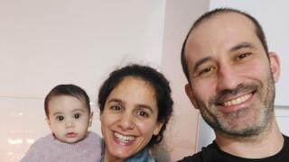 אלכס ונוי עם ביתם ארבל 