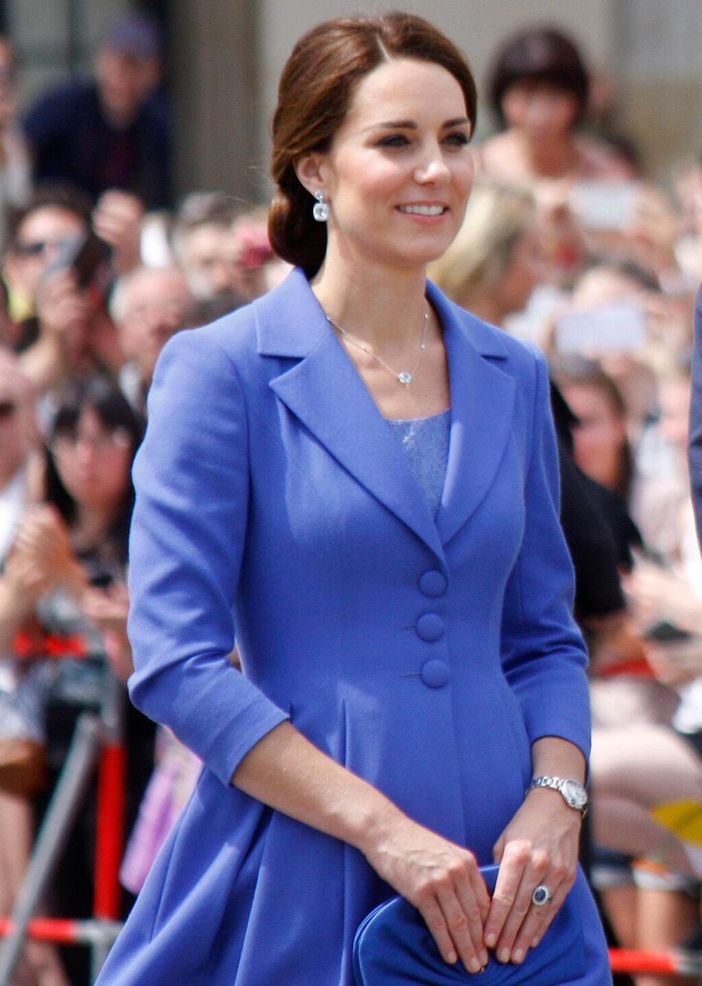 Принцесса Уэльская с нейтральным маникюром (Фото: 360b, shutterstock) Принцесса Уэльская с нейтральным маникюром