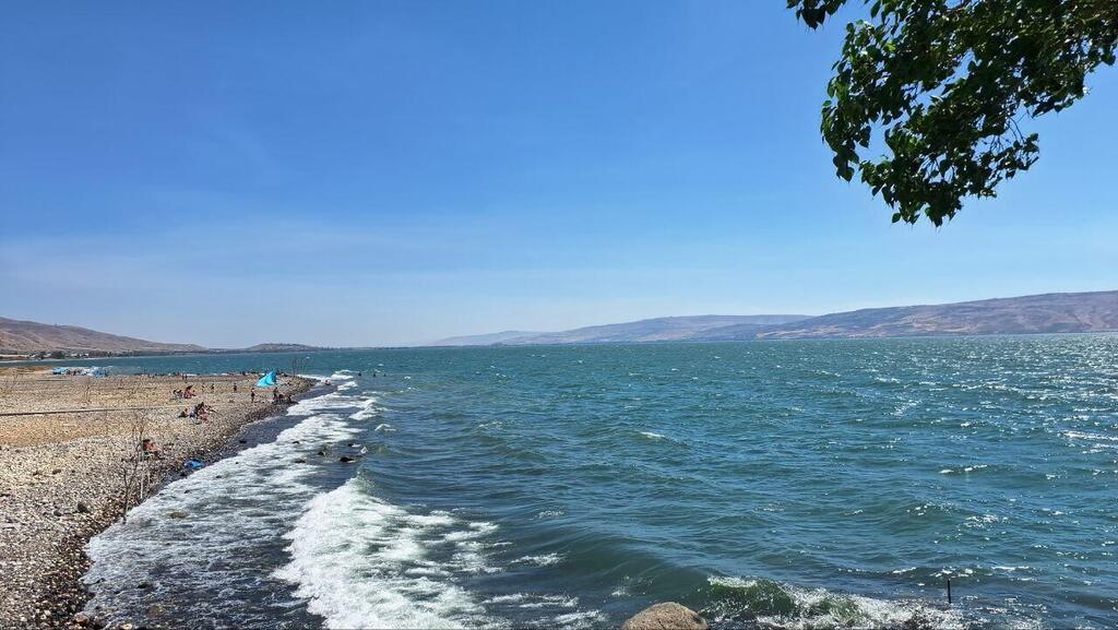 Кинерет, пляж Эйн-Гев 