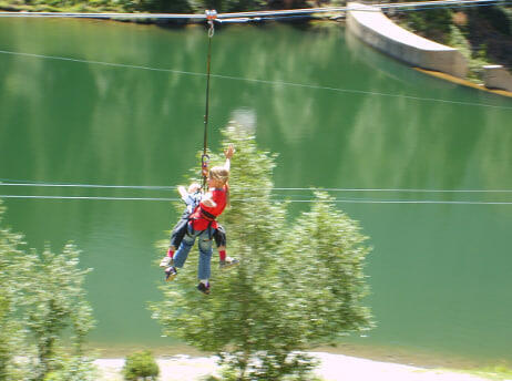 The Tyrovol zip-line park in Porté-Puymorens אתר הנופש פורטה פואימורנס
