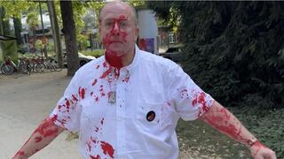 צבע אדום הותז על כמה יהודים 