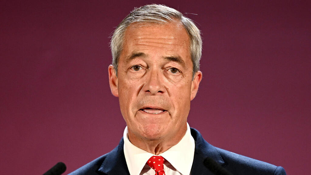 Nigel Farage, leader of Reform UK (Photo: Leon Neal/Getty Images) בריטניה נייג'ל פראג' פרג' מסיבת עיתונאים תוכנית גירוש מהגרים מסתננים