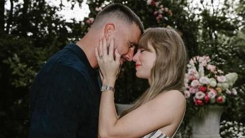 טיילור סוויפט וטראוויס קלסי מאורסים