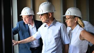 ענת וד"ר שמואל חרל"פ וד"ר איתן וירטהיים בבית החולים בילינסון