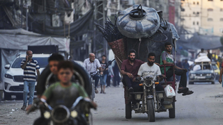 עקורים עזתים בורחים מצפון הרצועה