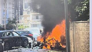 זירת פיצוץ הרכב ברחוב קמינסקה בתל אביב