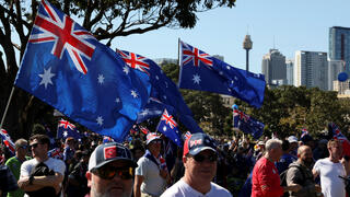 אוסטרליה סידני הפגנת הצעדה למען אוסטרליה של הימין מתנגדי הגירה