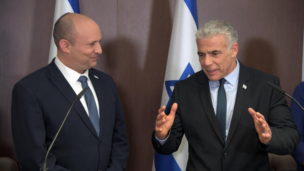 "ביחד": בנט ולפיד מכריזים על ריצה משותפת בבחירות