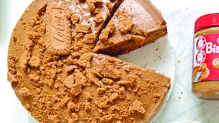  עוגת דבש ולוטוס של עדי קלינגופר