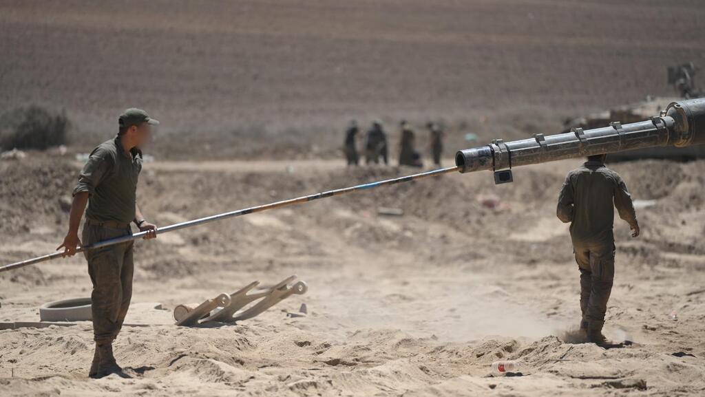 Резервисты в Газе (Фото: пресс-служба ЦАХАЛа) צה"ל נערך לקליטת אנשי מילואים לקראת מבצע "מרכבות גדעון ב"