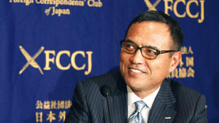 יו"ר ומנכ"ל סאנטורי הולדינגס, טאקשי נינאמי