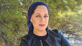 "כל בוקר אמרו לילדה 'את לא משלנו'". יעל כהן שילה