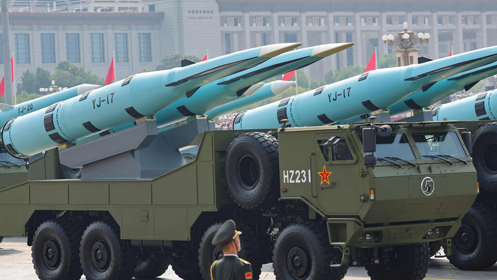 Photo: Reuters/Maxim Shemetov סין בייג'ינג מצעד צבאי 80 שנה ל מלחמת העולם השנייה YJ-19 טיל היפרסוני נגד ספינות