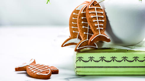 עוגיות דבש בצורת דגים