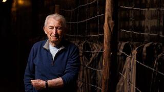 דיוויד שכטר. מתוך הפרויקט ב"ידיעות אחרונות" ביום השואה