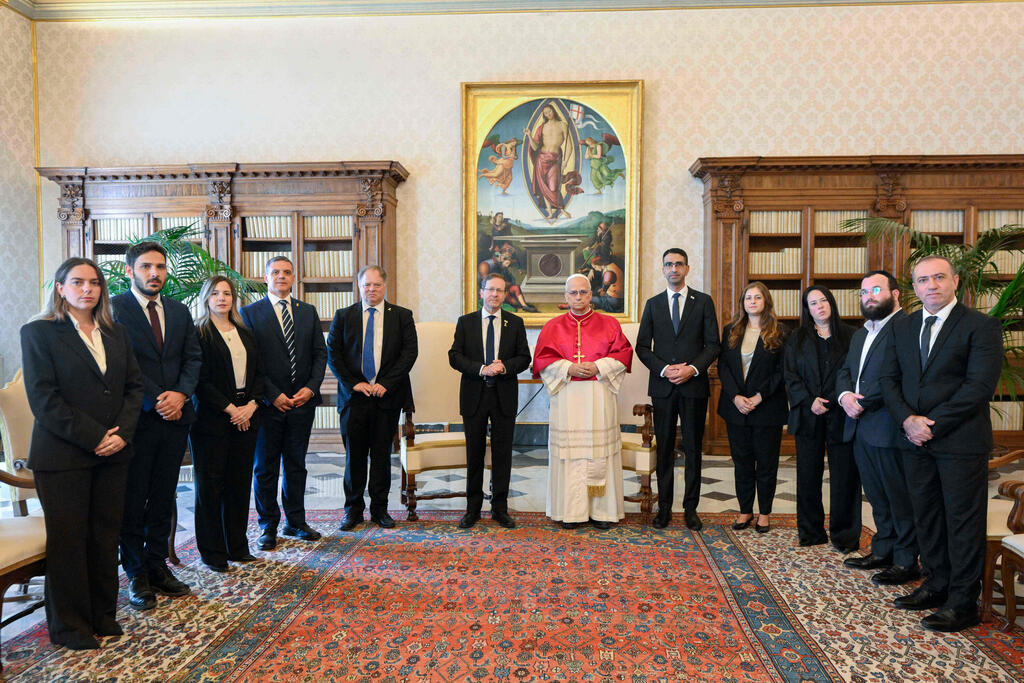 נשיא המדינה יצחק הרצוג  פגישה עם האפיפיור לאו ב ותיקן רומא איטליה