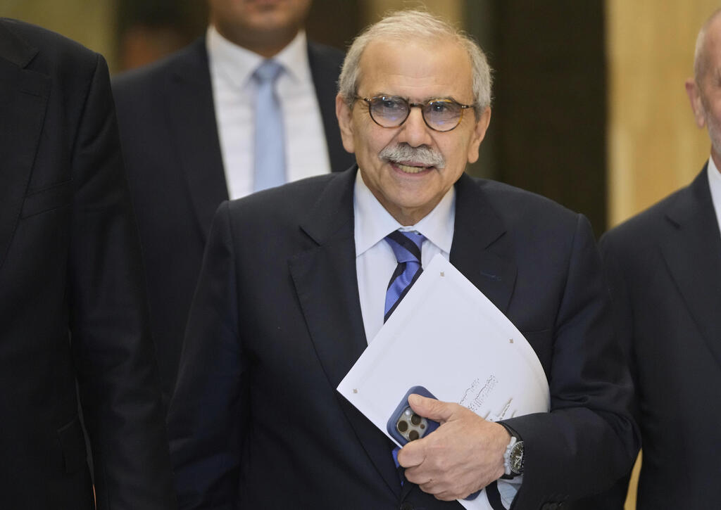 פגישה בין נשיא לבנון ג'וזף עאון לראש הממשלה נואף סלאם