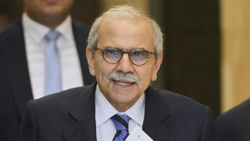 פגישה בין נשיא לבנון ג'וזף עאון לראש הממשלה נואף סלאם