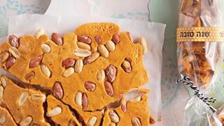 חטיף דבש ובוטנים - HONEYCOMB