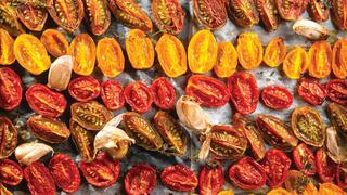 עגבניות אפויות בתנור