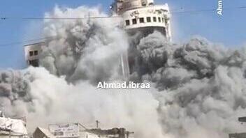 נפילת בניין א-רואיא בעיר עזה