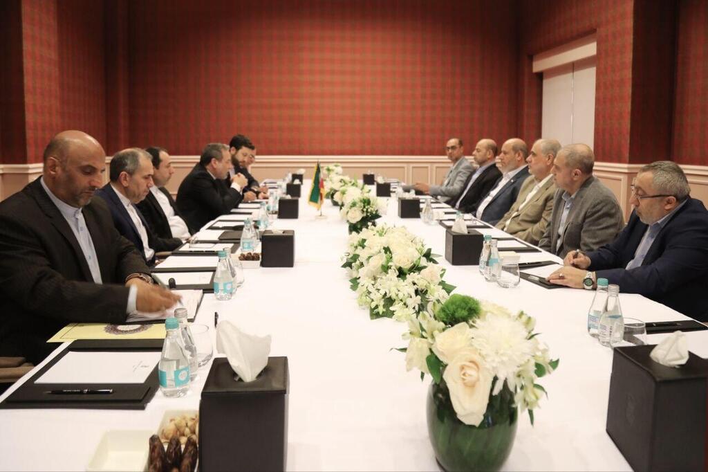 הפגישה האחרונה של מנהיגי חמאס לפני התקיפה בדוחא