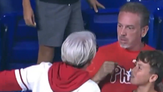 האירוע הביזארי ביציע הבייסבול