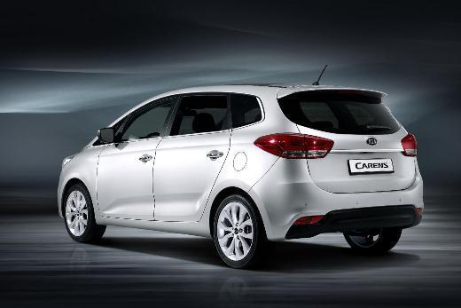 קיה קארנס החדשה