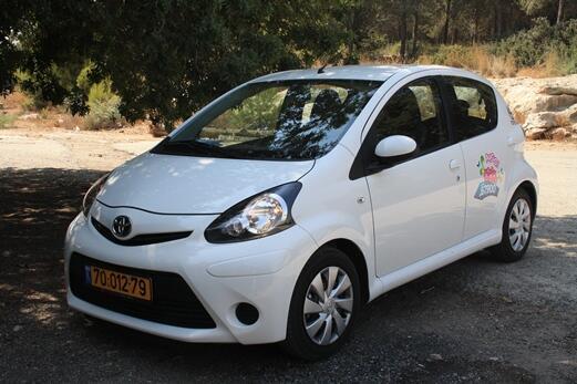 טויוטה אייגו